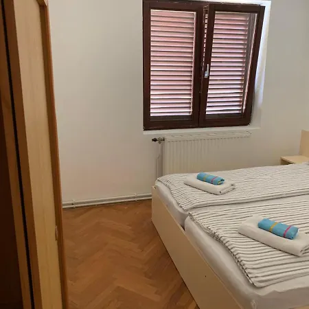 Apartament With Balcony 450m From The Sea Baška